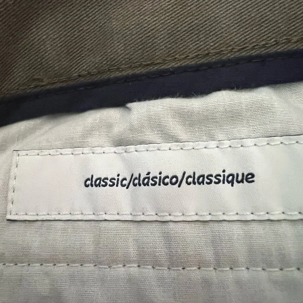 Men's Gray Chinos Classic Cut Amazon Essentials 38”x28”